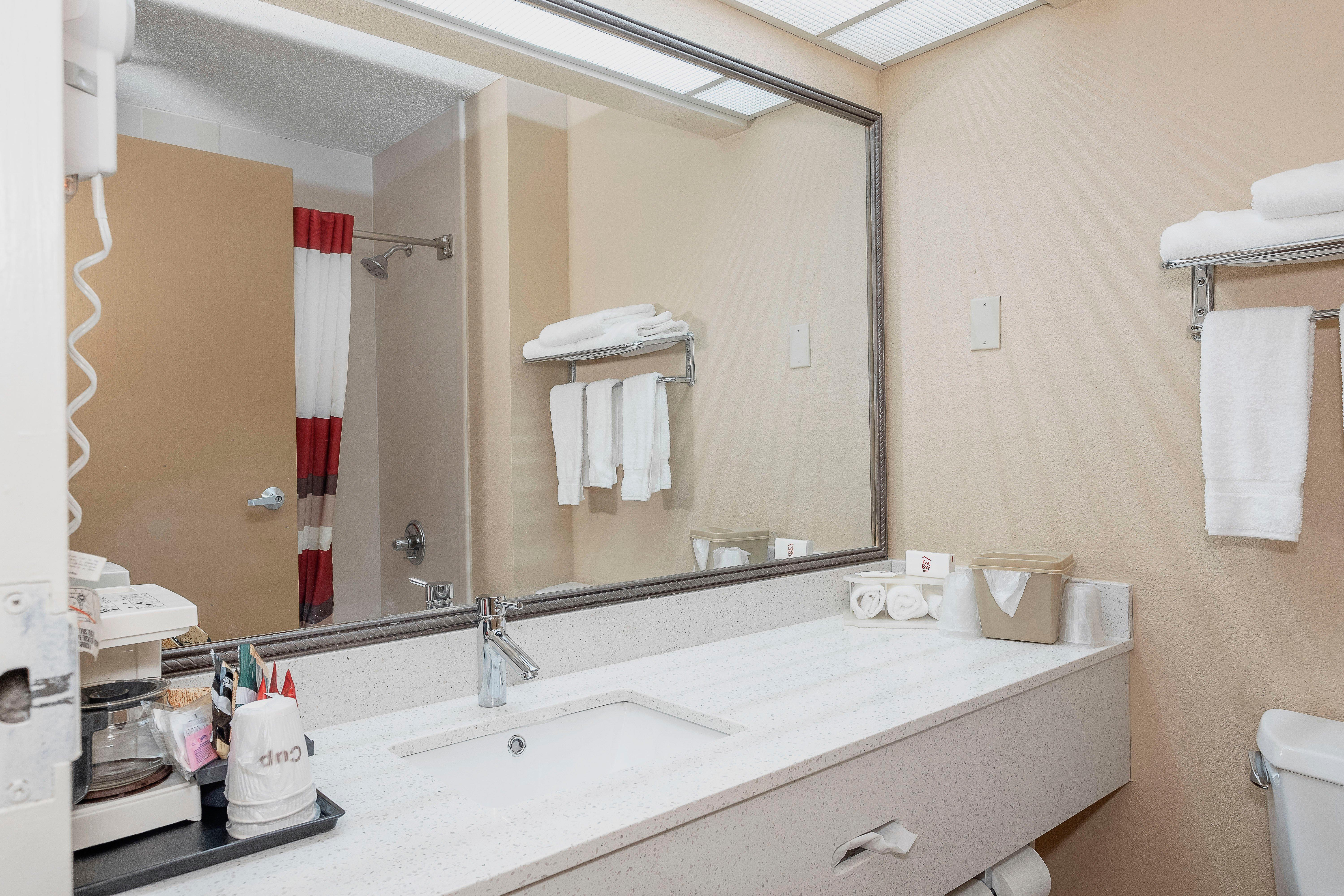 Red Roof Inn & Suites Macon Esterno foto