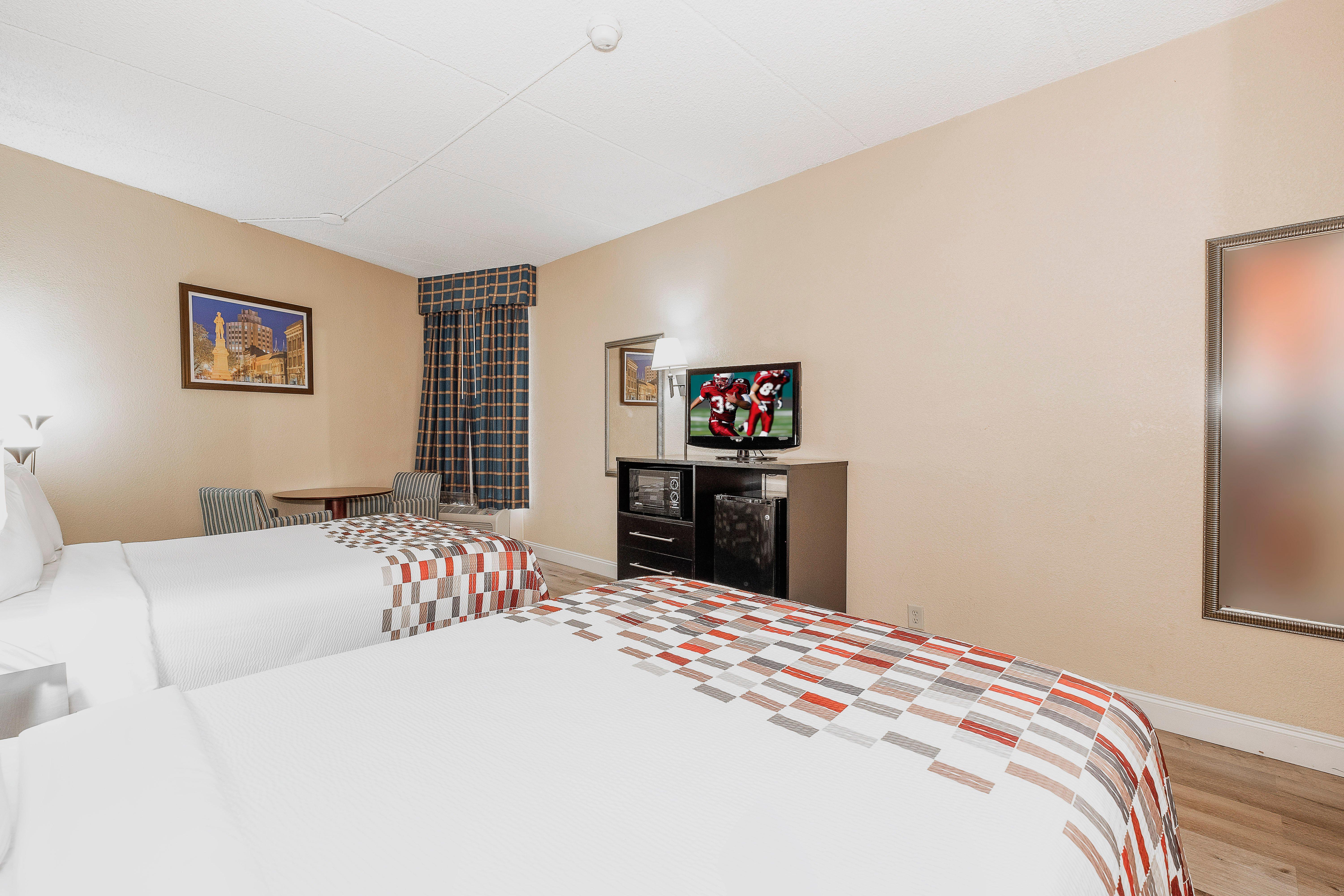 Red Roof Inn & Suites Macon Esterno foto