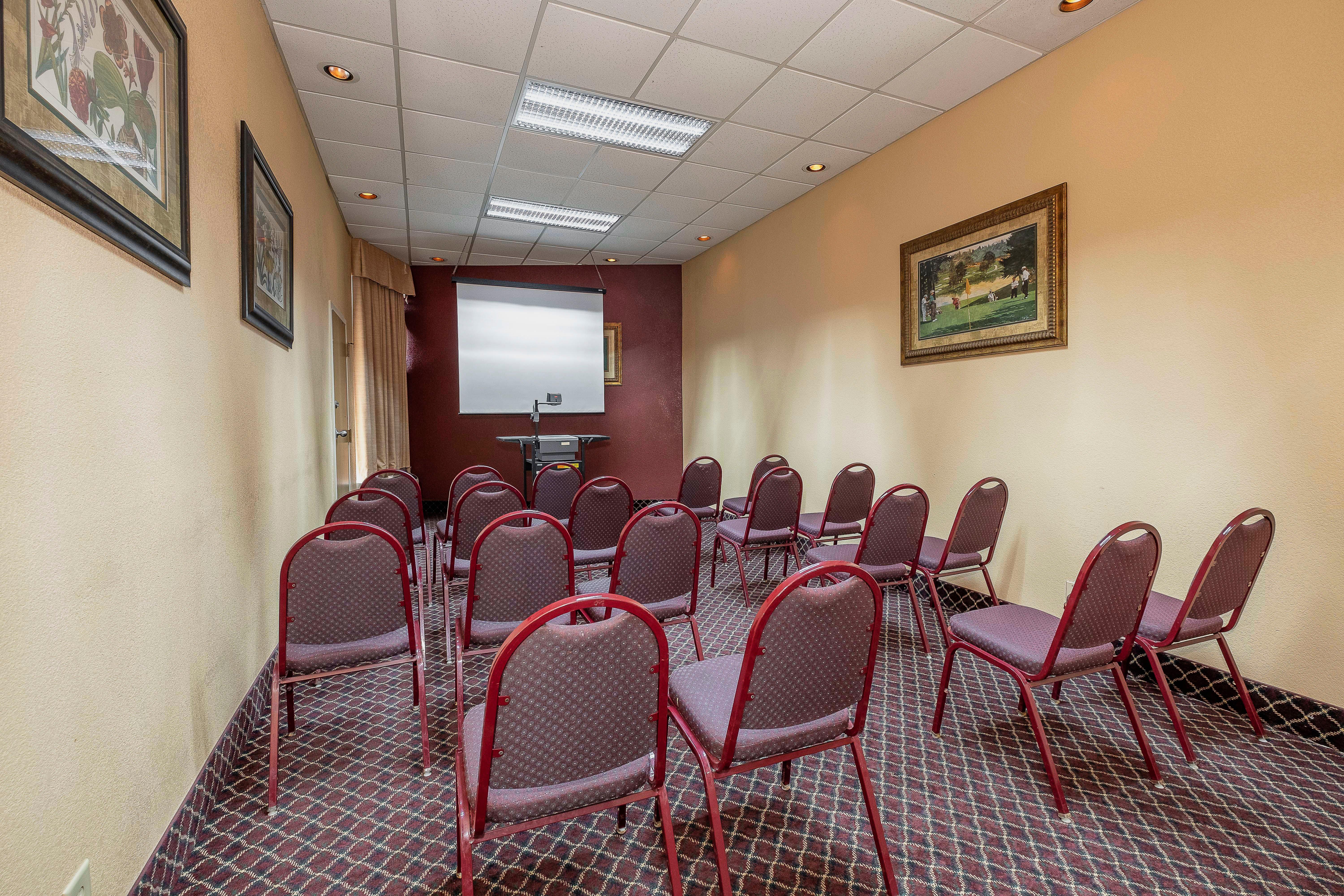 Red Roof Inn & Suites Macon Esterno foto
