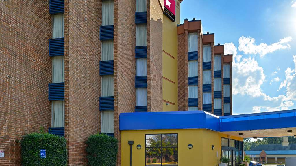 Red Roof Inn & Suites Macon Esterno foto