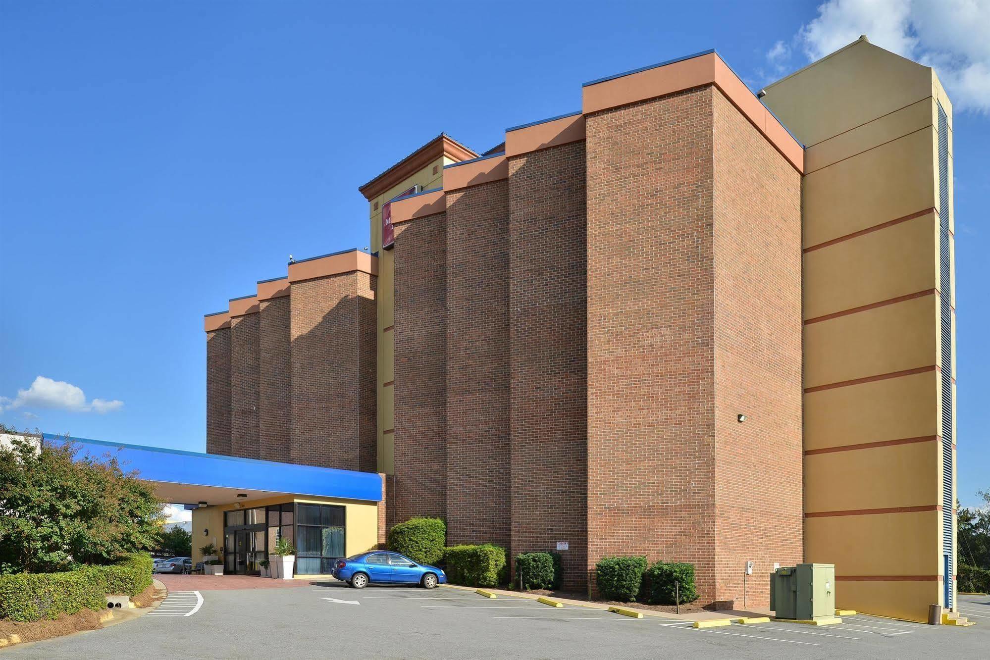 Red Roof Inn & Suites Macon Esterno foto
