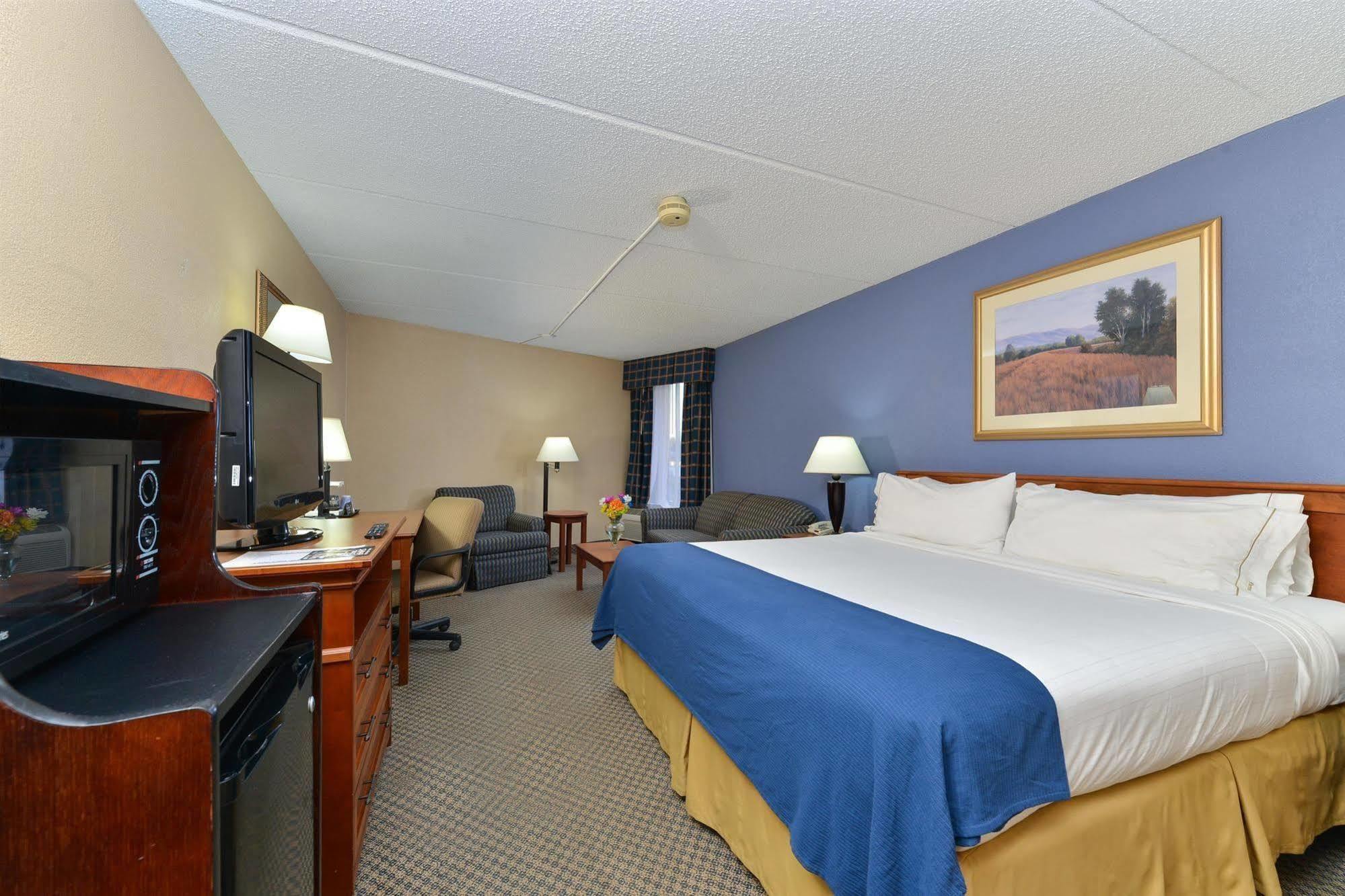 Red Roof Inn & Suites Macon Esterno foto