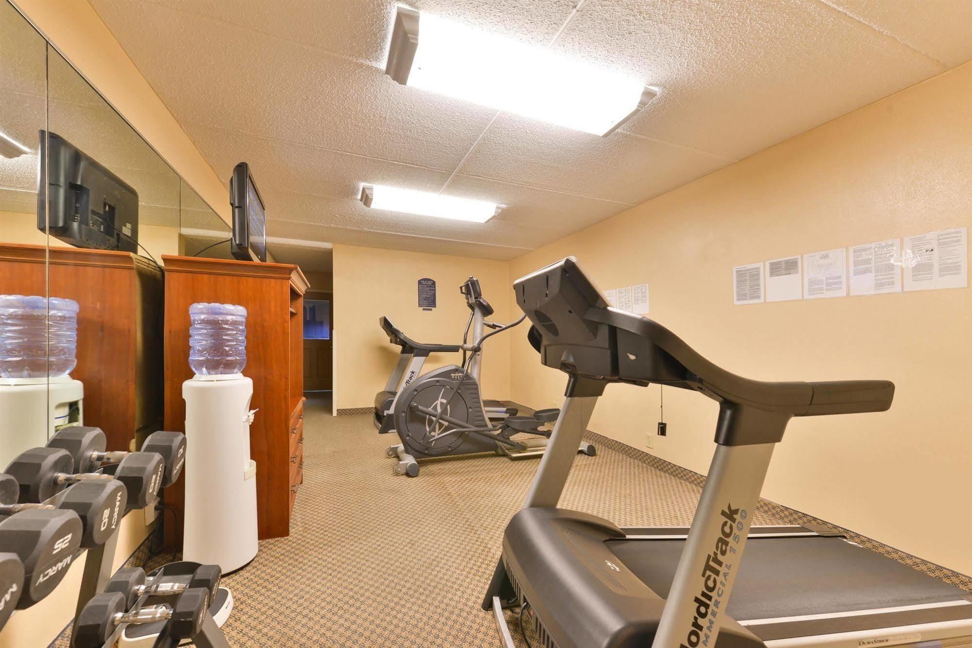Red Roof Inn & Suites Macon Esterno foto